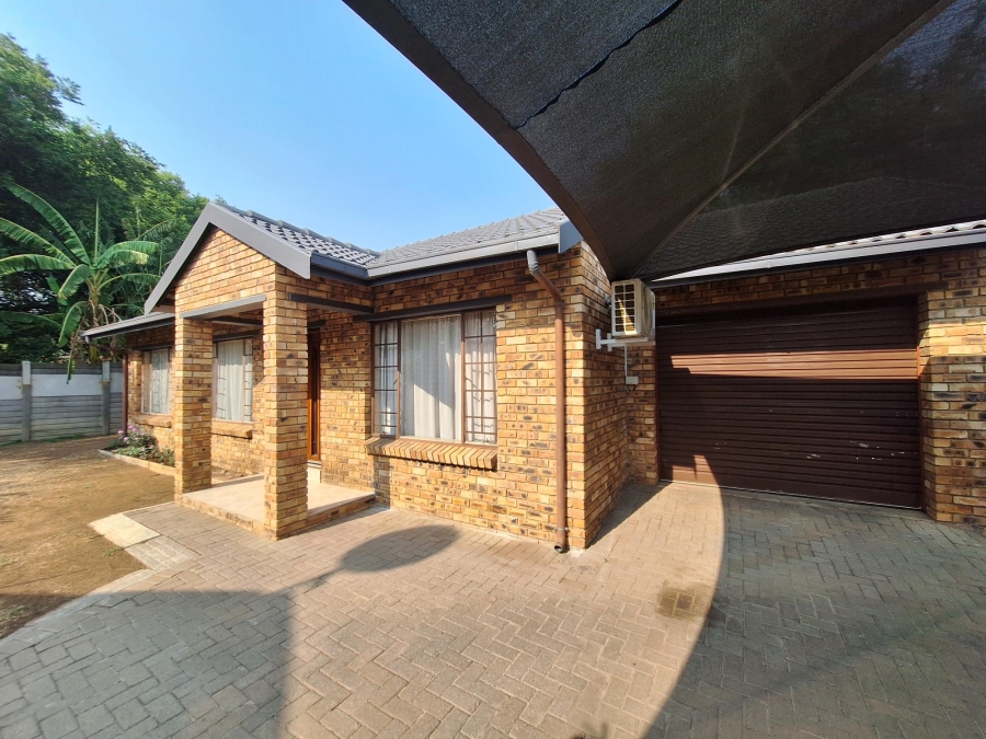 To Let 3 Bedroom Property for Rent in Bodorp North West